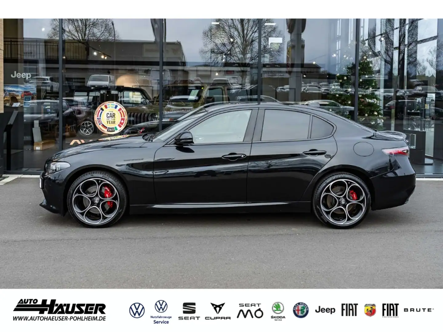 Alfa Romeo Giulia Competizione 2.0 Turbo AT8 Q4 HARMAN-KARDON EL. SI Schwarz - 2