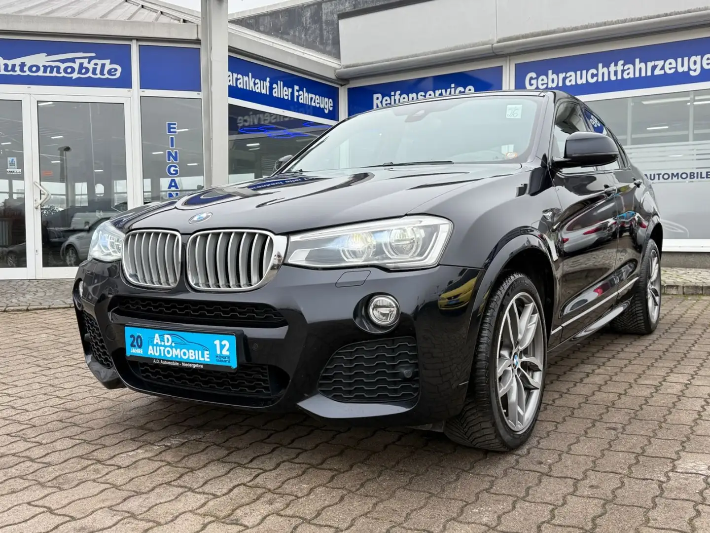 BMW X4 35d M-Paket H/K Head-Up Navi Prof. Rfkam. Schwarz - 1