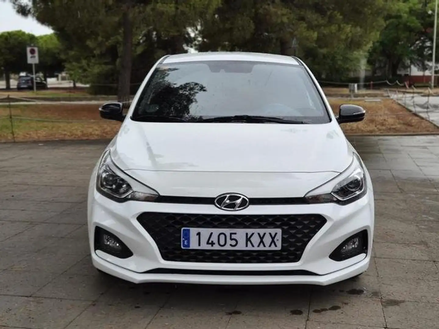 Hyundai i20 1.0 TGDI Tecno 100 Blanco - 2