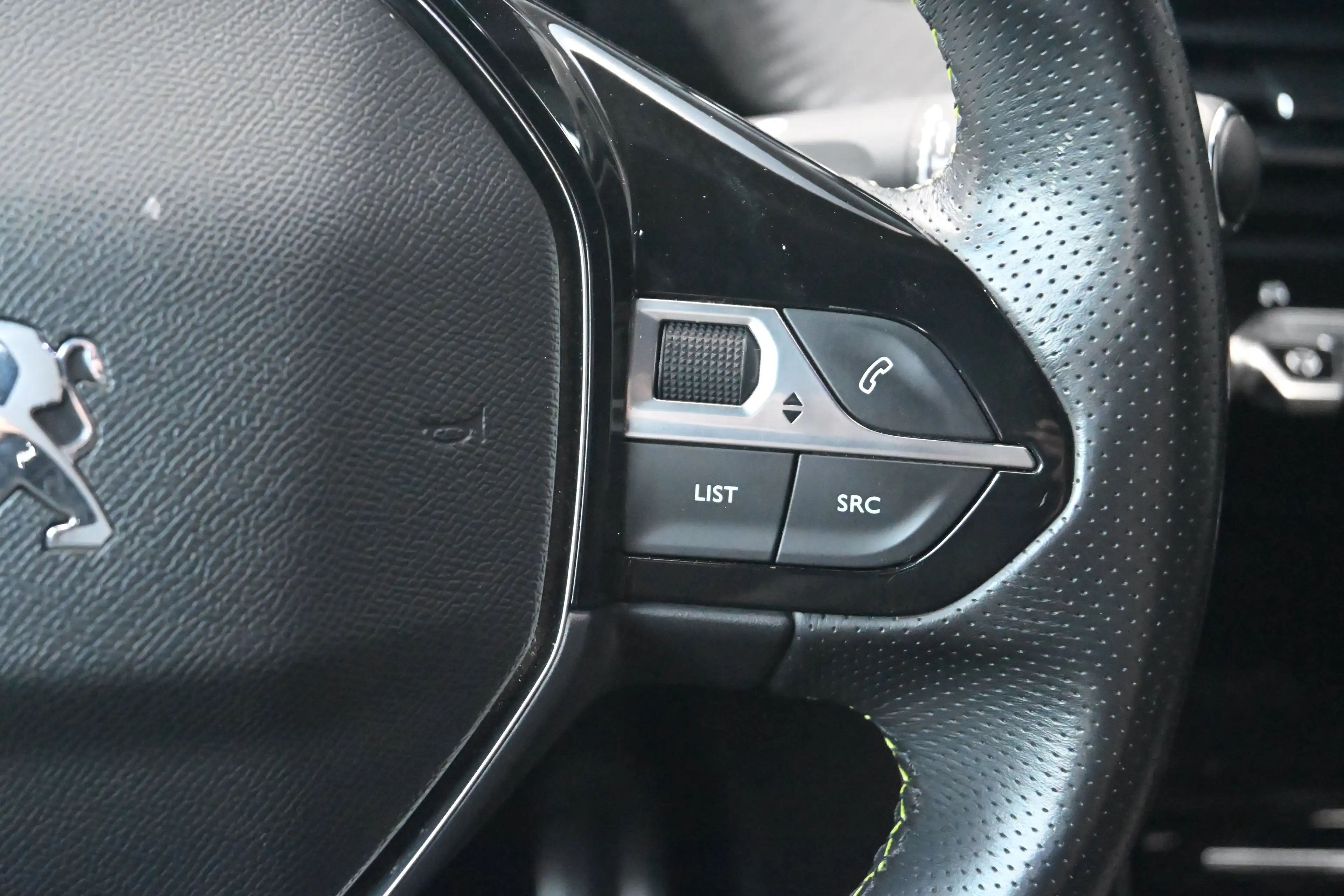 Peugeot e-208 EV GT 350 50 kWh 3 Fase | Navigatie | Climate Cont — photo 13