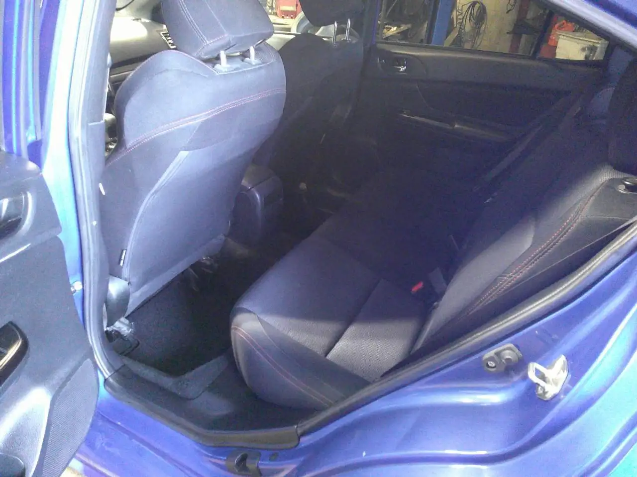 Subaru WRX снимка Subaru WRX