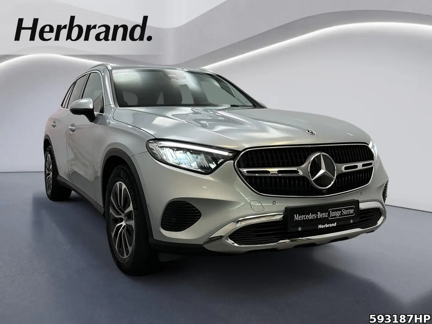 Mercedes-Benz GLC 220 d 4M AVANTGARDE  AHK Memory Ambiente DAB Silber - 2