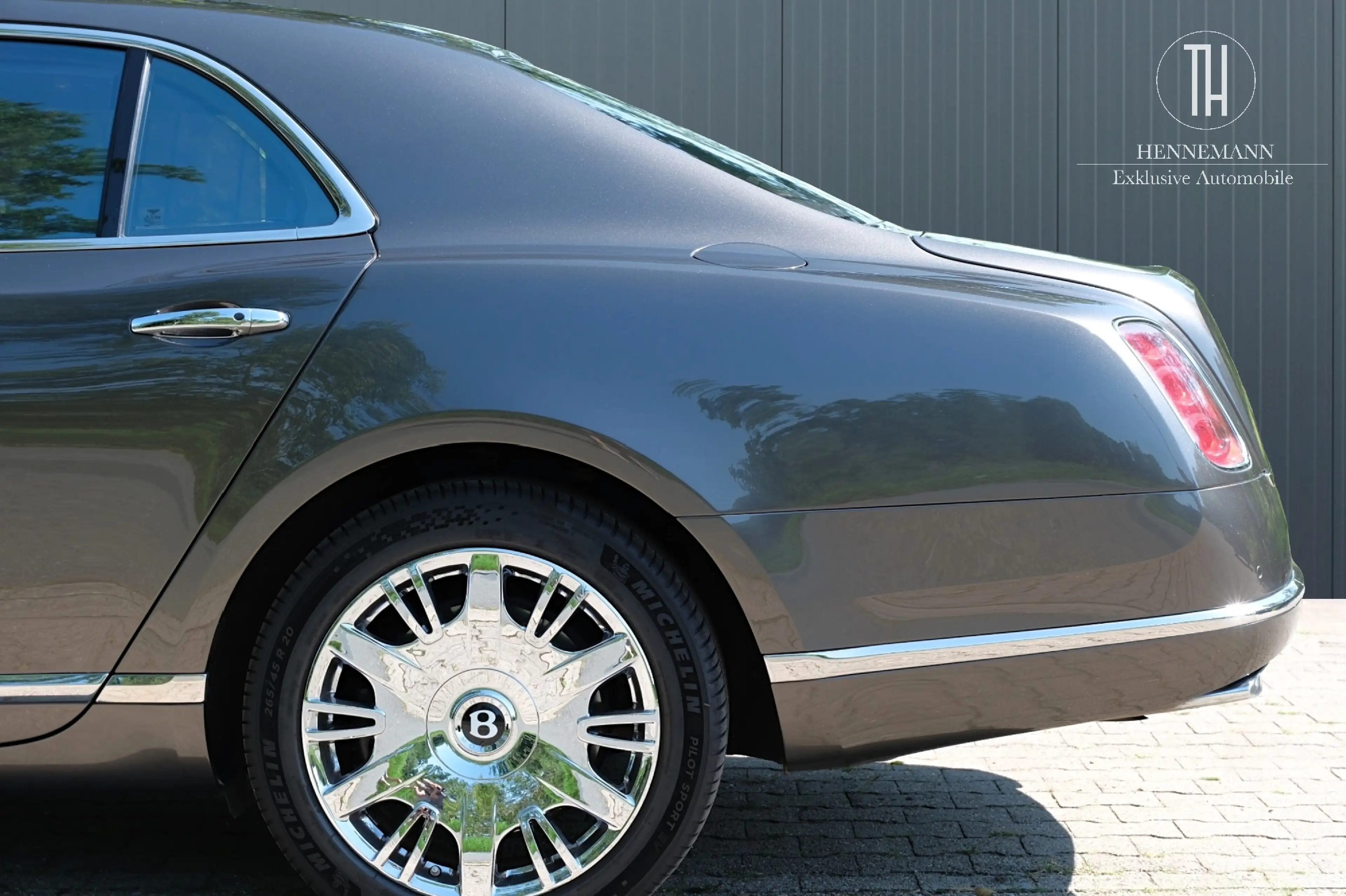 Bentley Mulsanne Mulsanne 6.75 V8*Massage*Kamera*Keramik*Sitzklima — photo 8