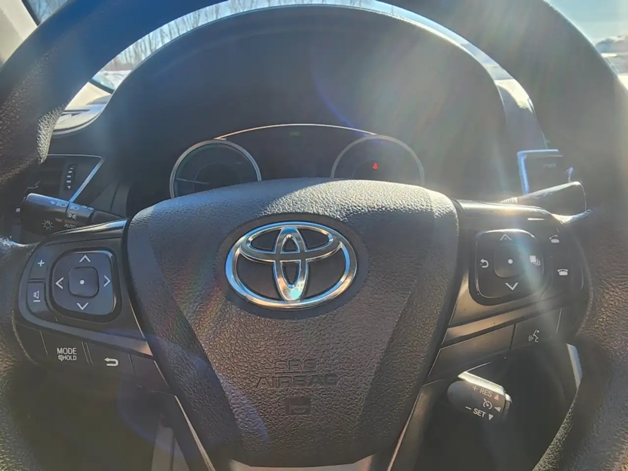 Toyota Camry снимка Toyota Camry