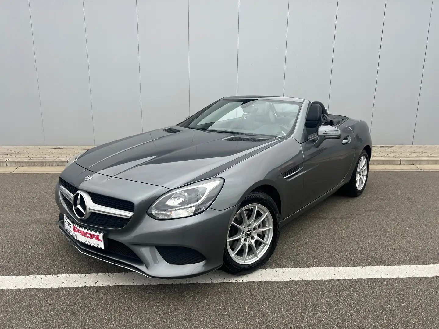 Mercedes-Benz SLC 180 SLC 180 Grau - 1