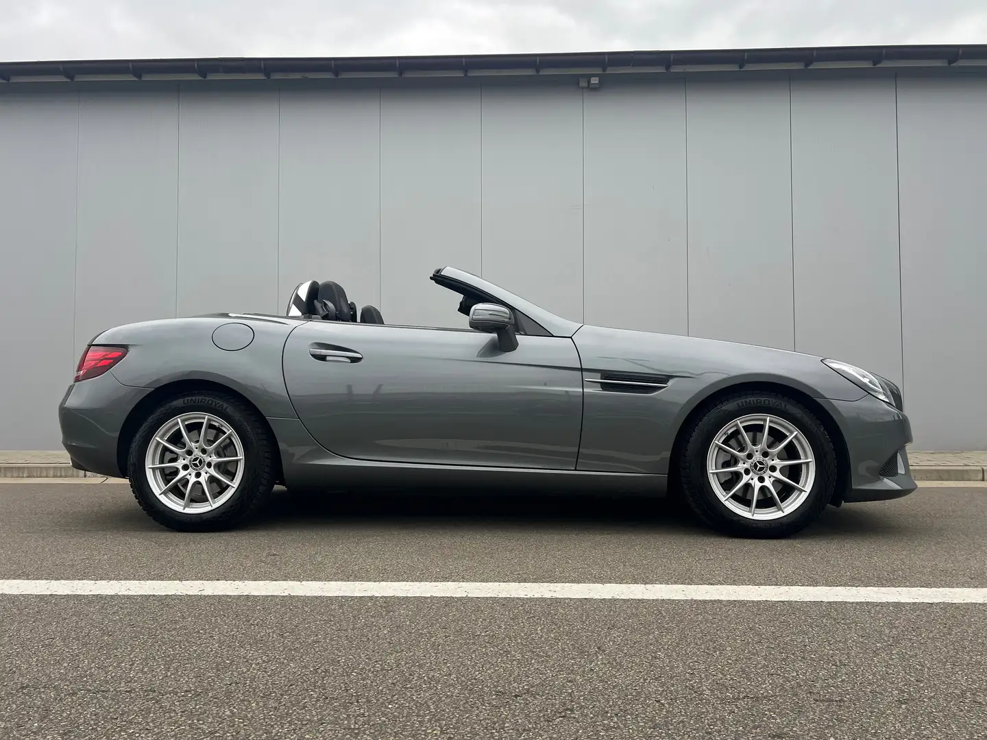 Mercedes-Benz SLC 180 SLC 180 Szürke - 2