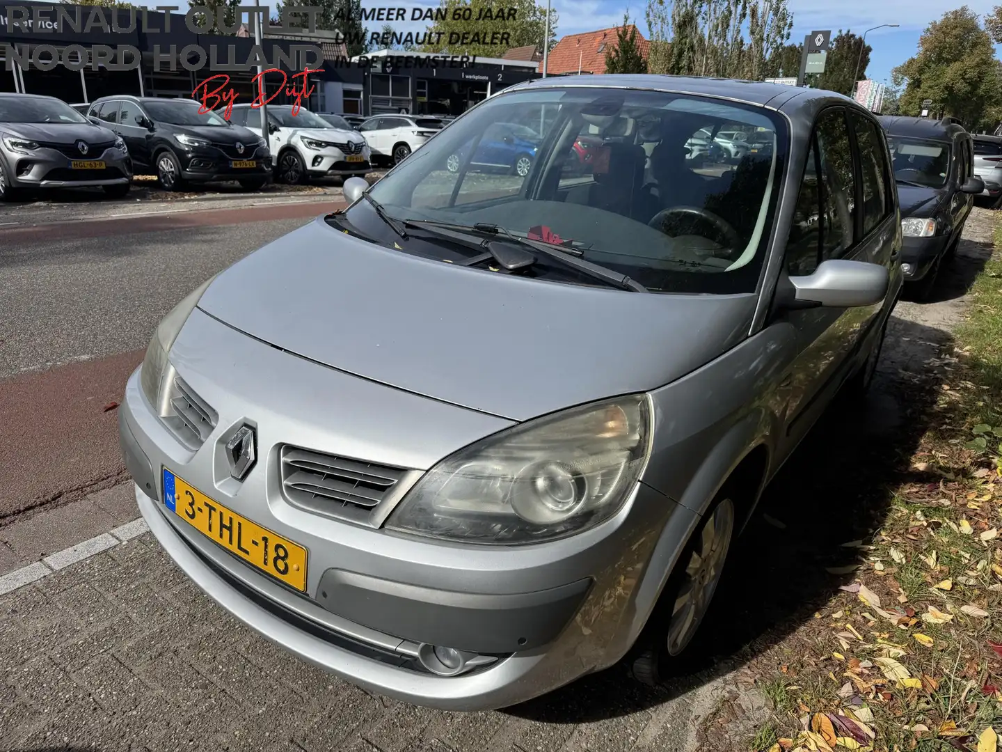 Renault Scenic 1.6-16V Privilège Luxe Gris - 1