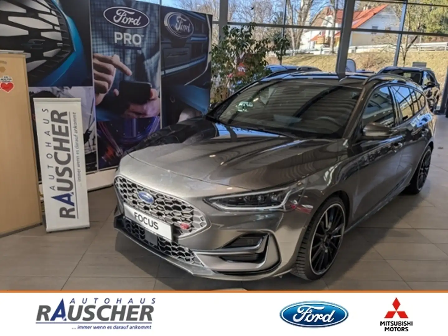 Ford Focus Turnier 2.3 l 206 kW ST X Gris - 1