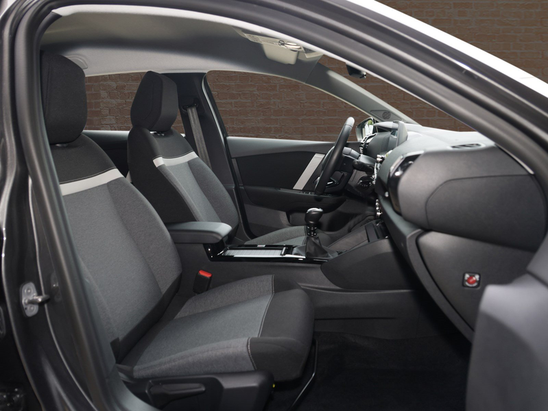 Citroen C4 1,2 Ltr - PureTech / YOU / 130 PS / Navi — photo 7