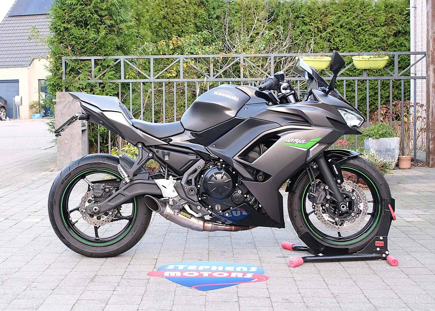 Kawasaki Ninja 650 Graphenesteel Gray / Ebony 35/50kw Gris - 2