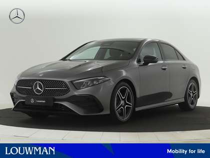 Mercedes-Benz A 180 Star Edition AMG Line | Nightpakket | Dodehoekassi