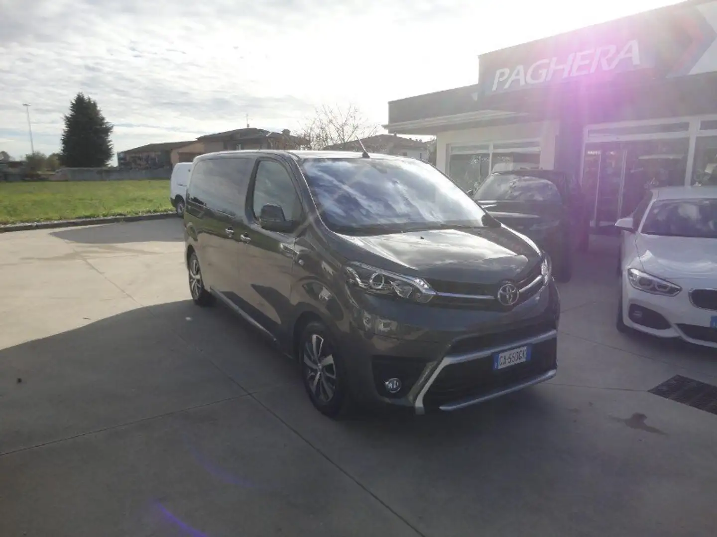 Toyota Proace Proace Verso 2.0D 177 CV L1 D Luxury Grigio - 1