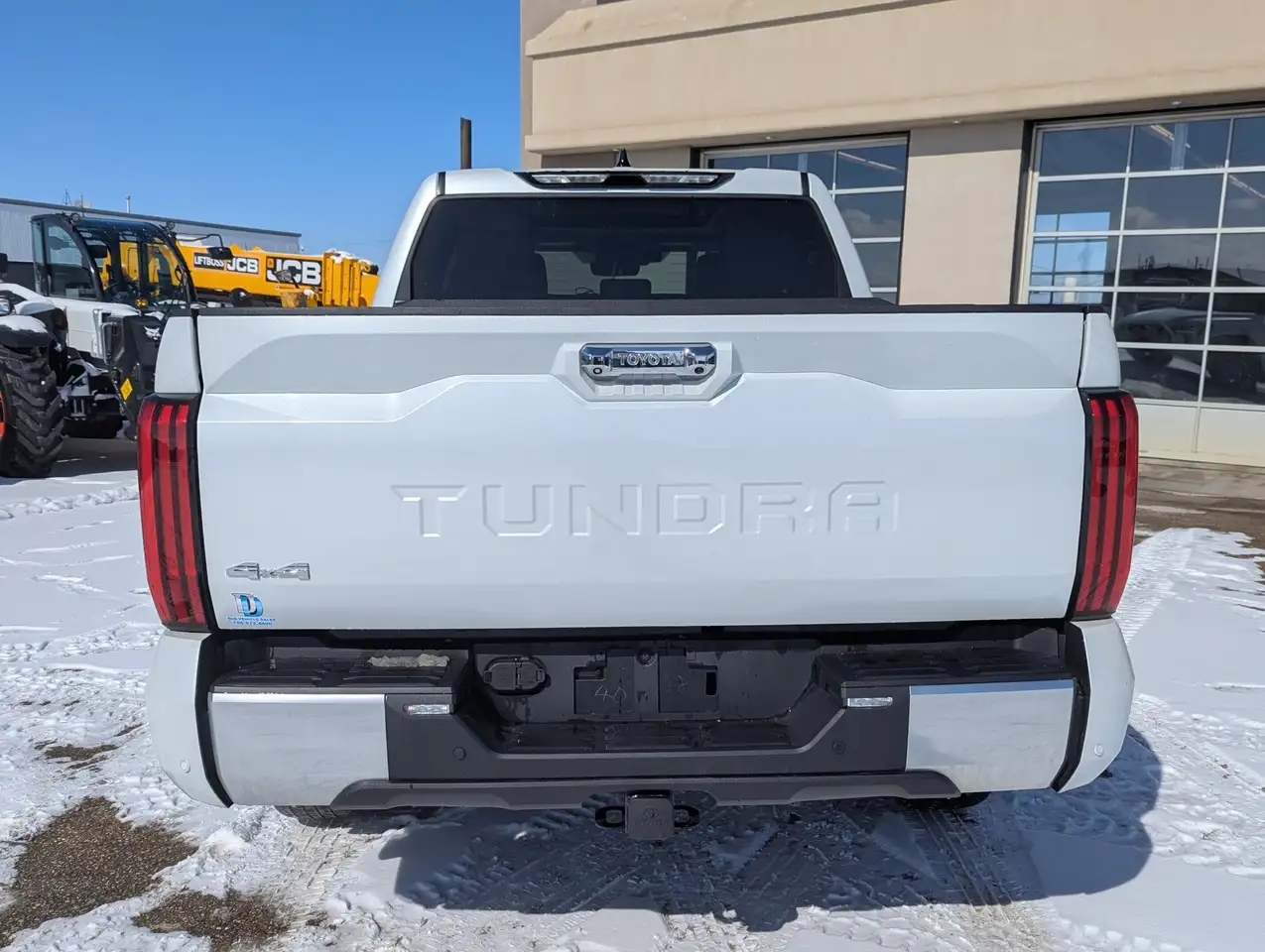 Toyota Tundra снимка Toyota Tundra