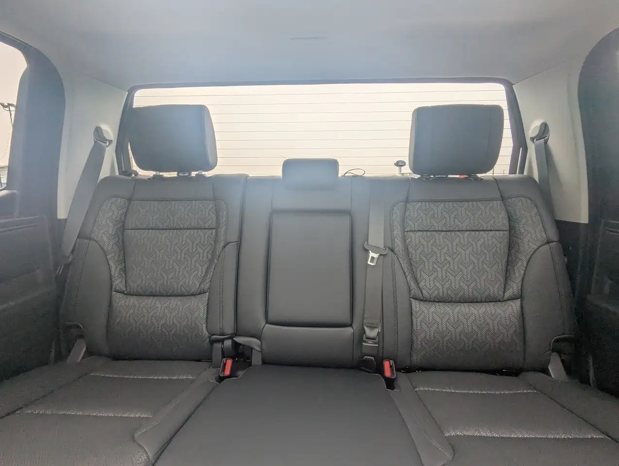 Toyota Tundra снимка Toyota Tundra