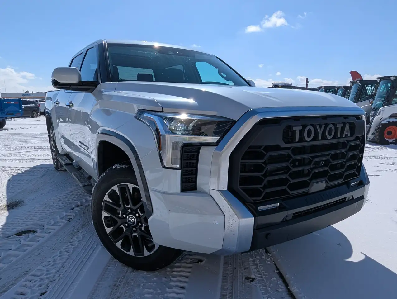 Toyota Tundra снимка Toyota Tundra