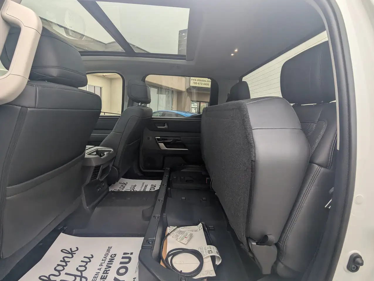 Toyota Tundra снимка Toyota Tundra