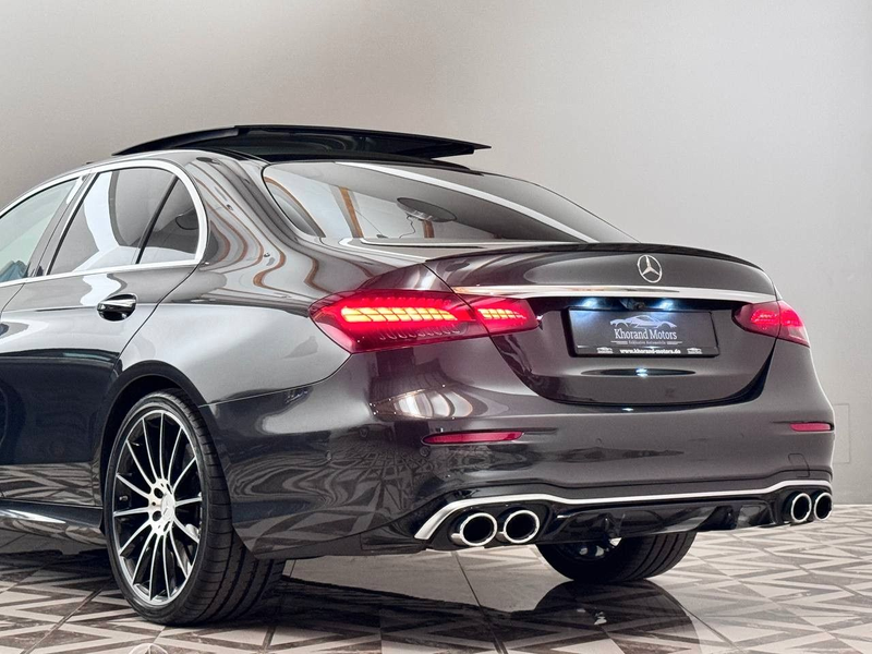 Mercedes-Benz E 53 AMG E Limousine E 53 AMG 4Matic+ — photo 3