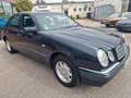 Mercedes-Benz E 240 - thumbnail 11