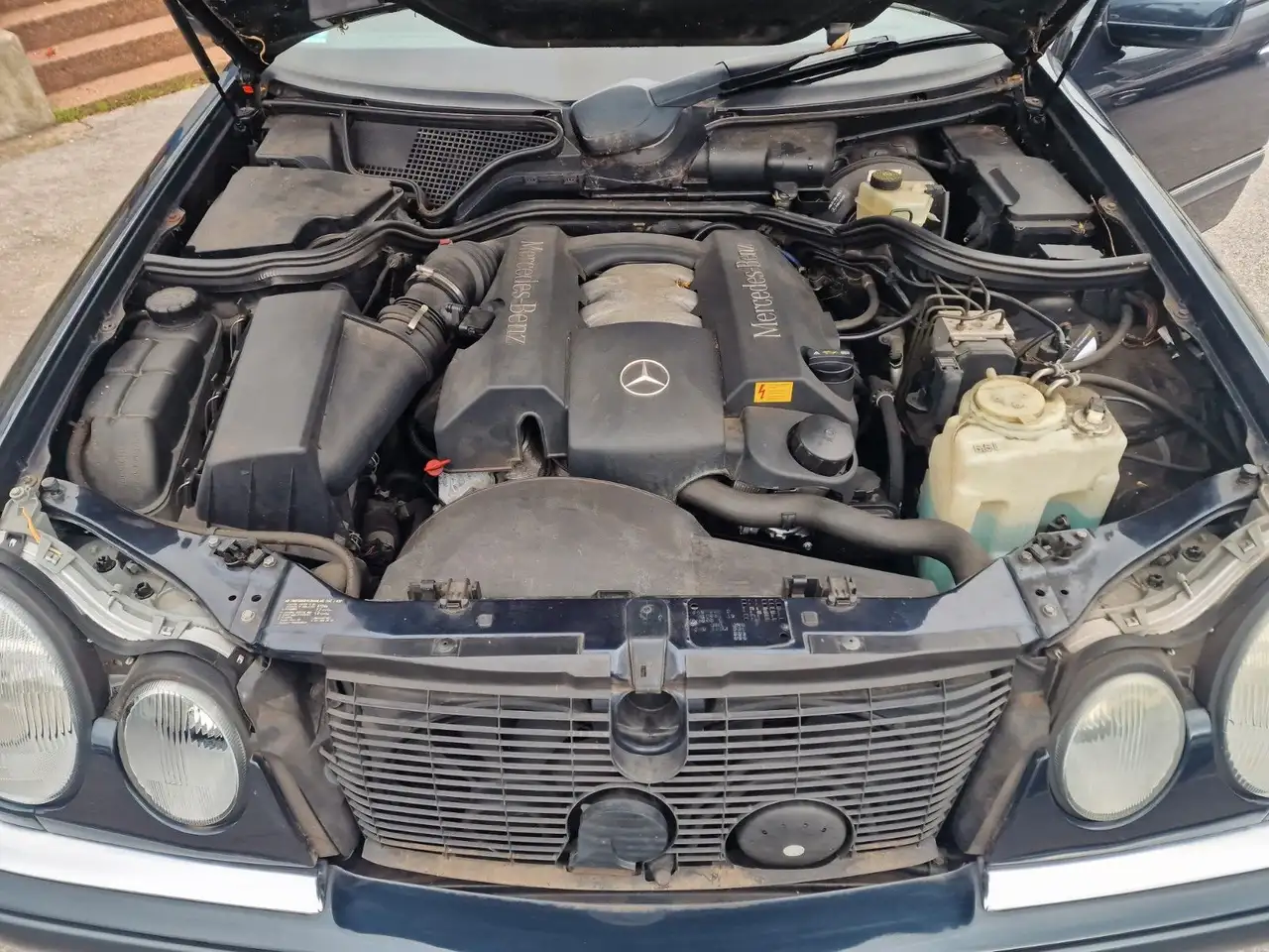 Mercedes-Benz E 240, foto 6