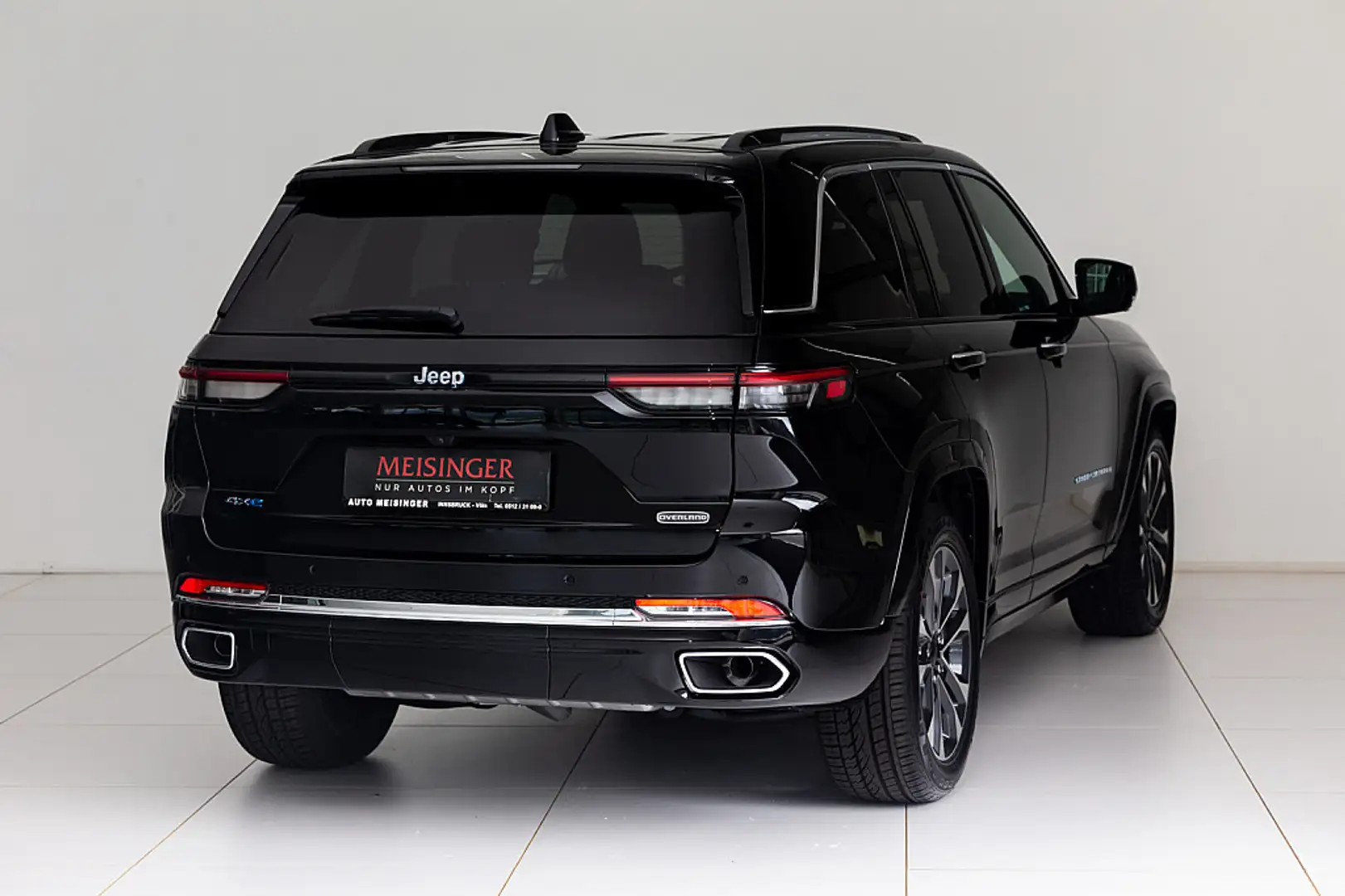 Jeep Grand Cherokee 2.0 PHEV 13,3kWh 380 PS AT 4xe Overland Schwarz - 2