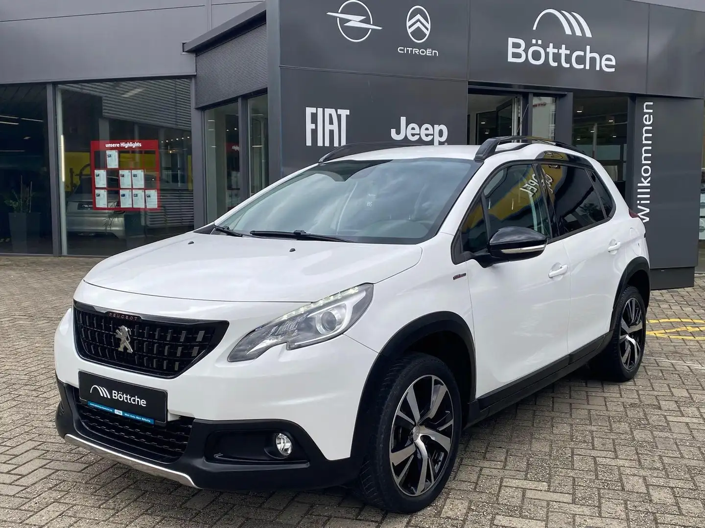 Peugeot 2008 GT Line 1.2 / TEMPOMAT/ LEDER/ NAVI/ RFK Blanc - 2