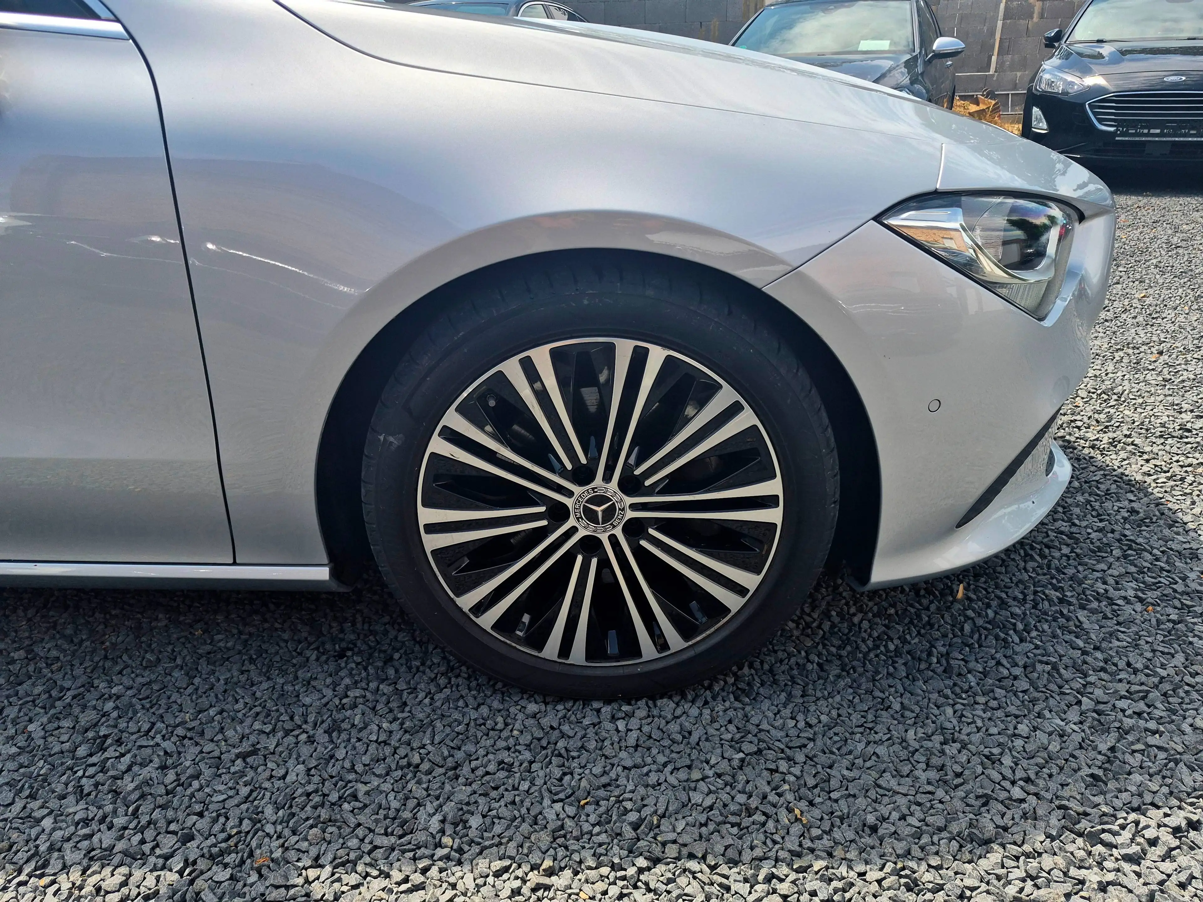 Mercedes-Benz CLA 220 d Progressive| Head- UP| Burmester| Distronic| LED| Leder| Kamera — photo 12
