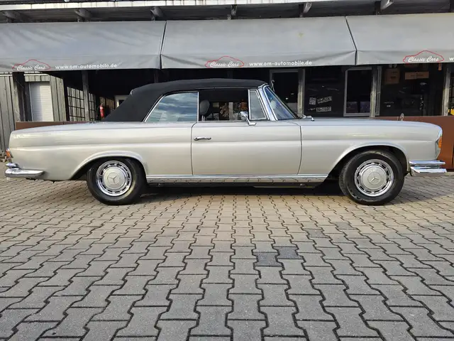 Mercedes-Benz 280 SE Cabrio W 111 *komplett restauriert *