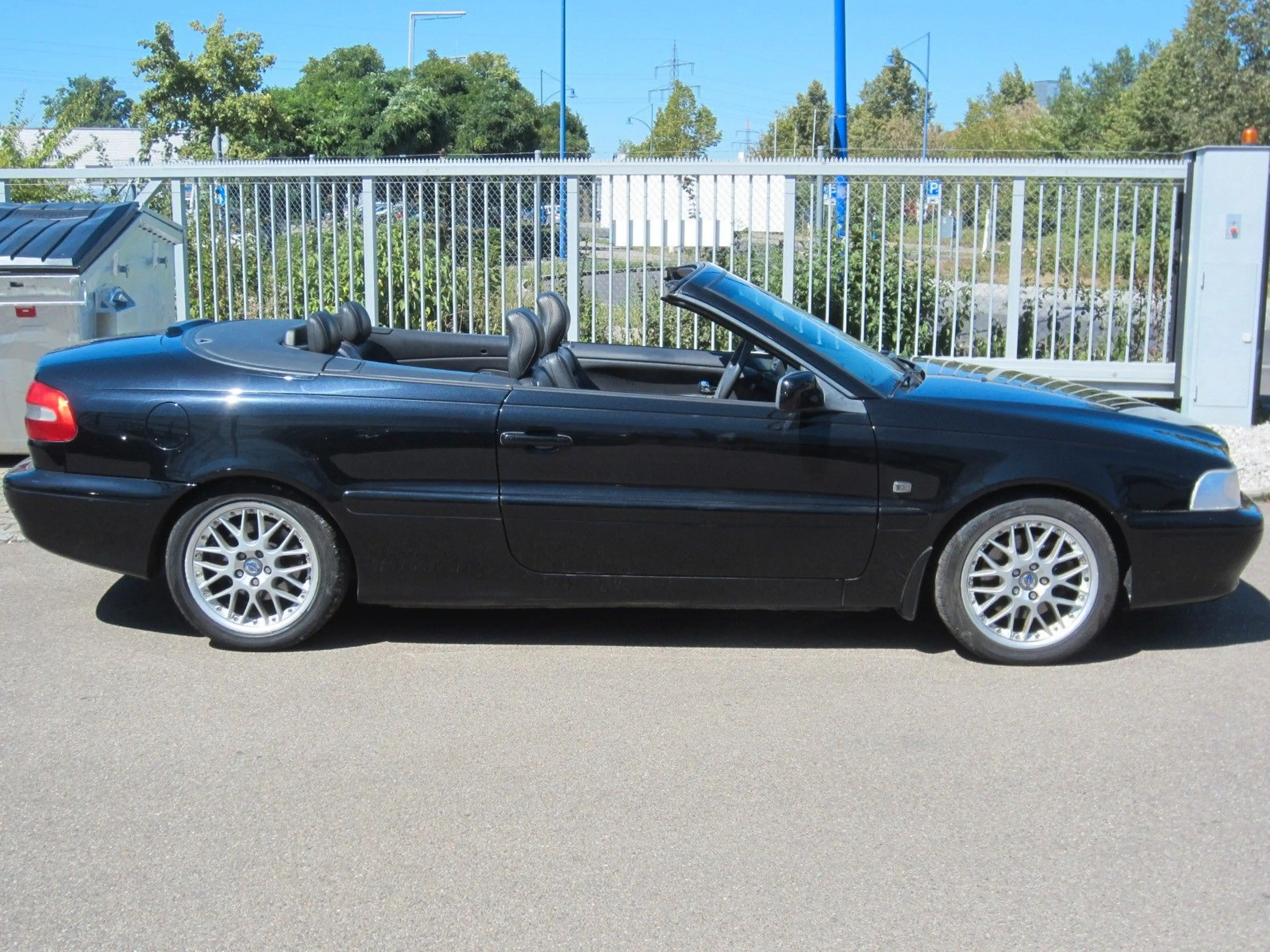 Volvo C70 Cabriolet — photo 10
