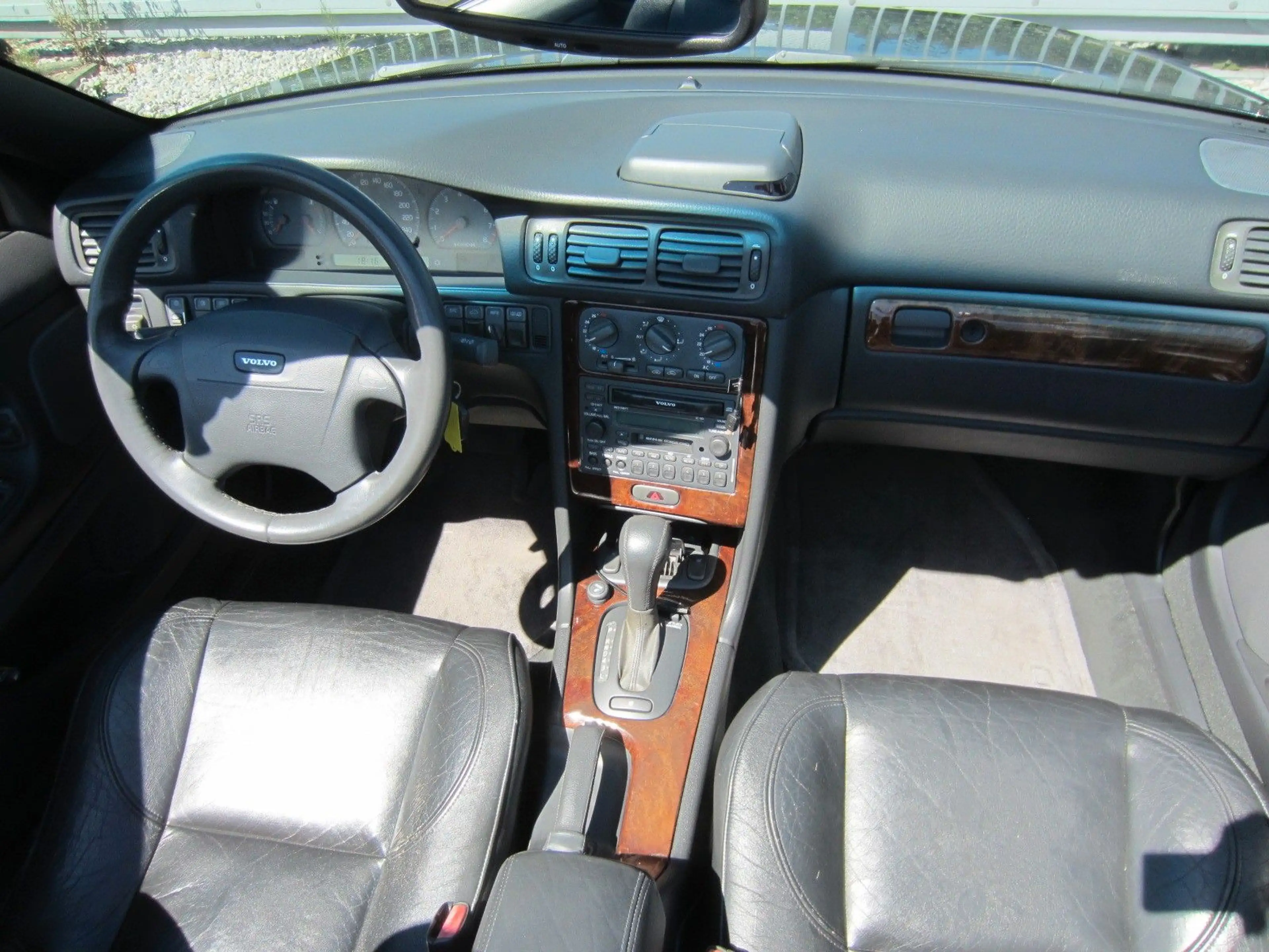 Volvo C70 Cabriolet — photo 3