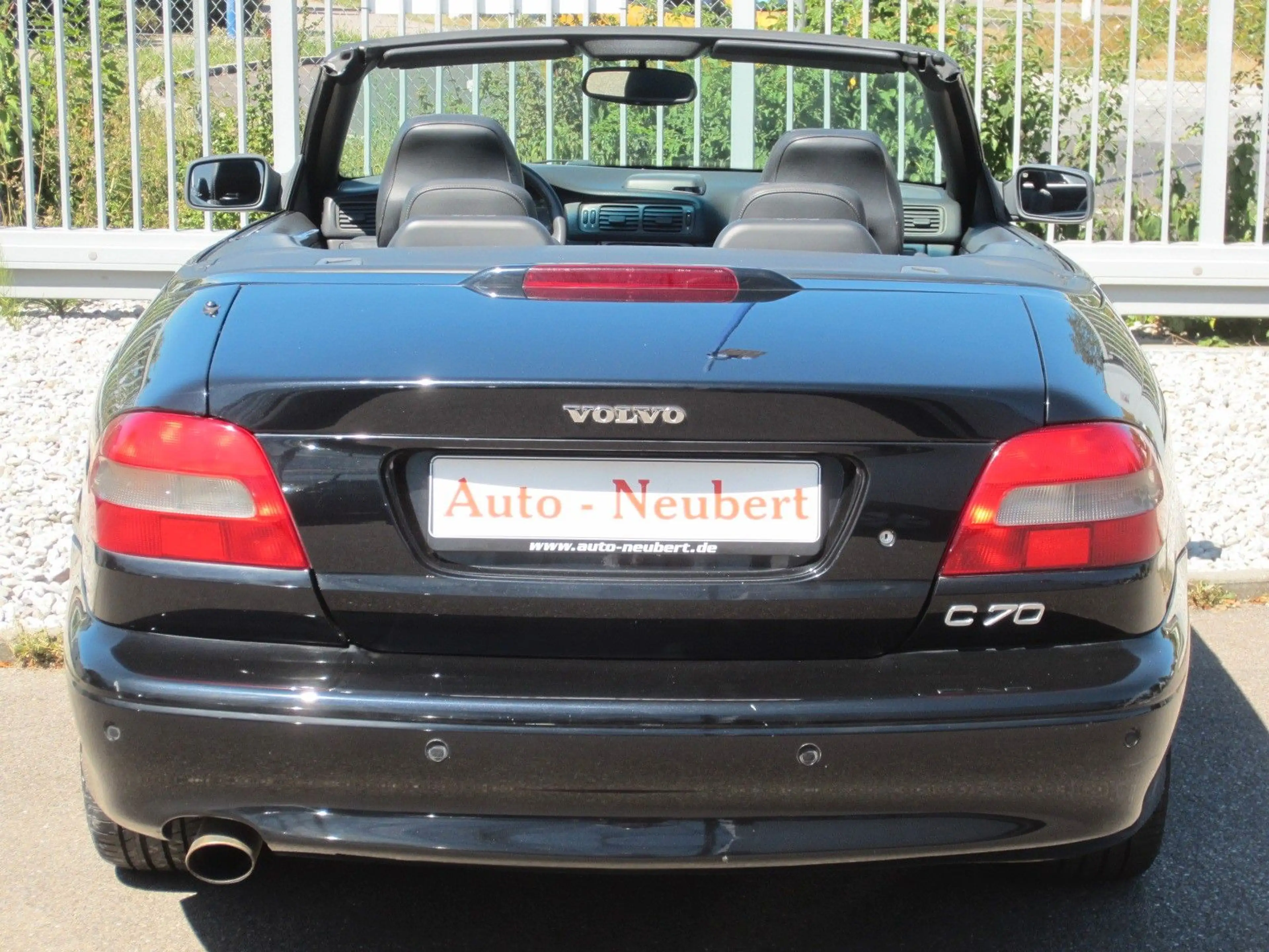 Volvo C70 Cabriolet — photo 14