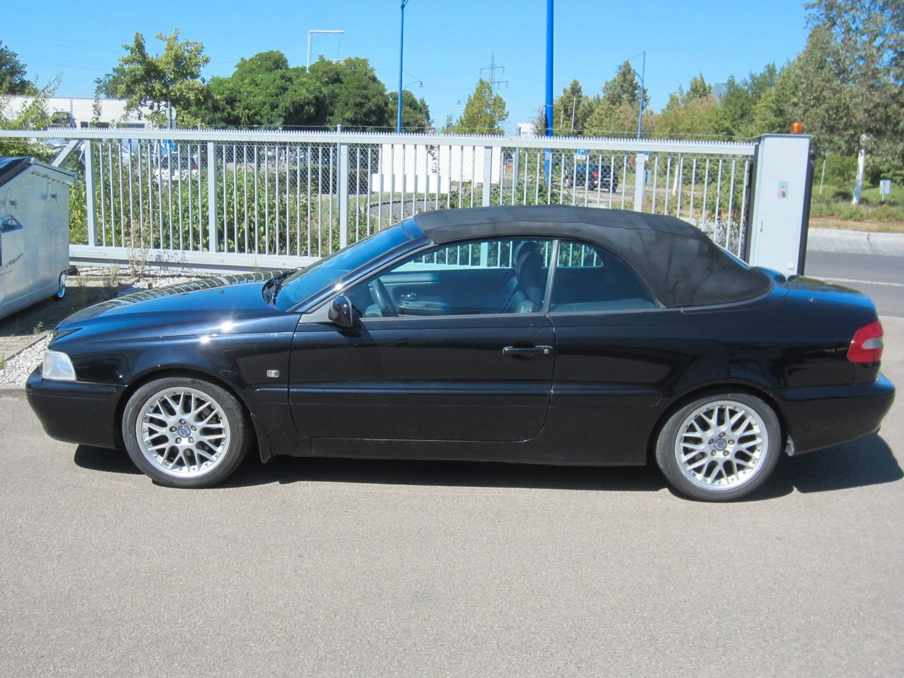 Volvo C70 Cabriolet — photo 11