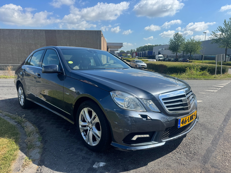 Mercedes-Benz E 220 2010 * CDI Avantgarde * SEDAN * AUTOMAAT * EURO 5 — photo 7
