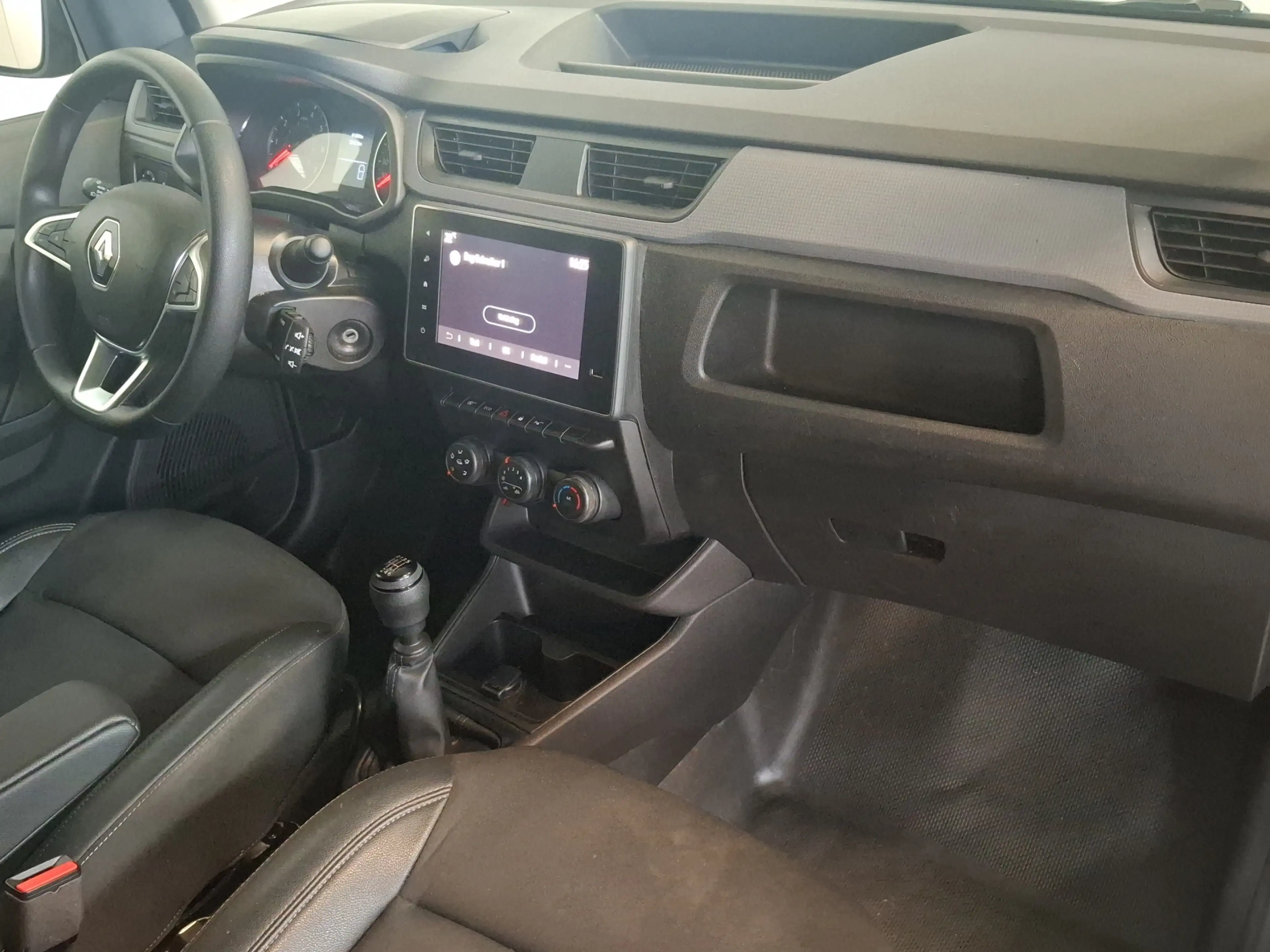 Renault Express 1.5 dCi 75 Comfort NAVI AIRCO PDC CAM — photo 9