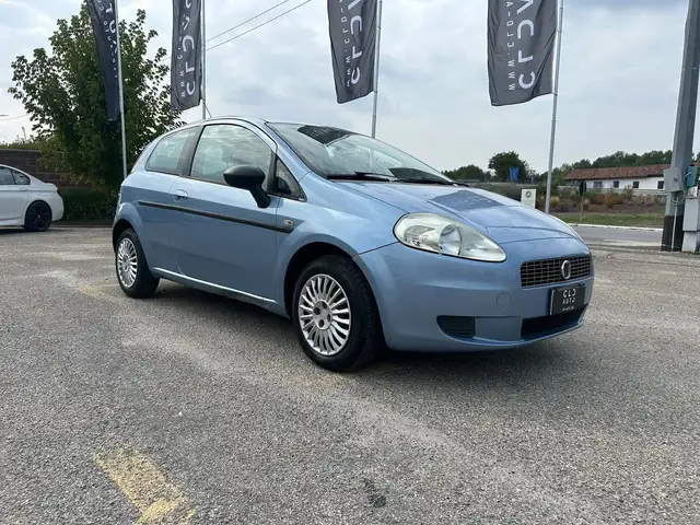 Fiat Grande Punto view 5
