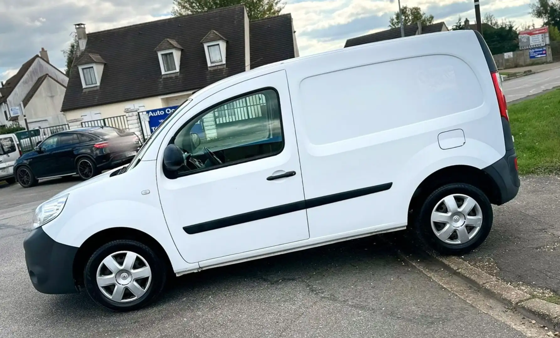 Renault Kangoo 1.5 dCi 90CV GPS CLIM 5410 HT ENTRETIEN A JOUR TBEG Blanco - 2