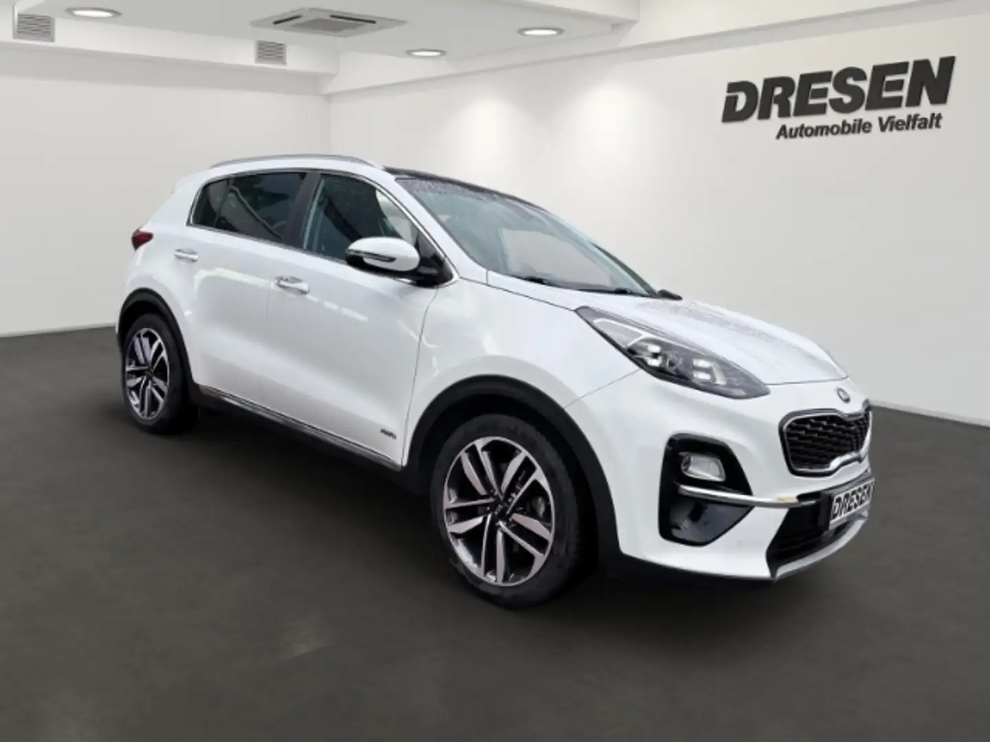 Kia Sportage Platinum Ed 2.0 CRDi NAVI,KAMERA,SITZHZG Weiß - 2
