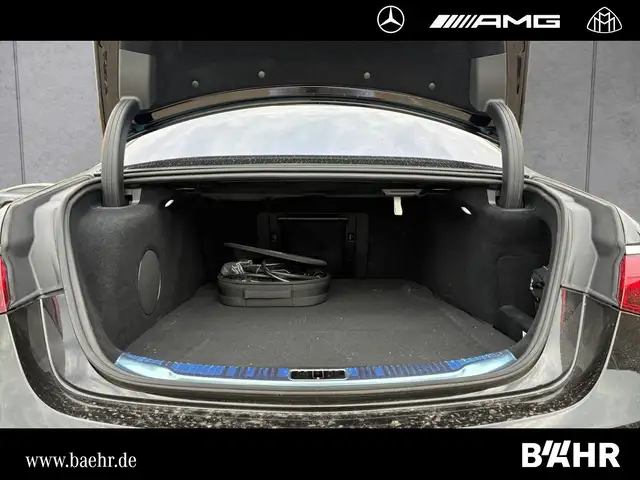 Mercedes-Benz S-Class view 10
