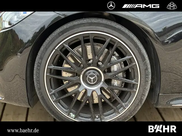 Mercedes-Benz S-Class view 6