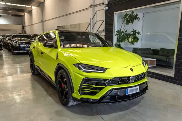 Lamborghini Urus