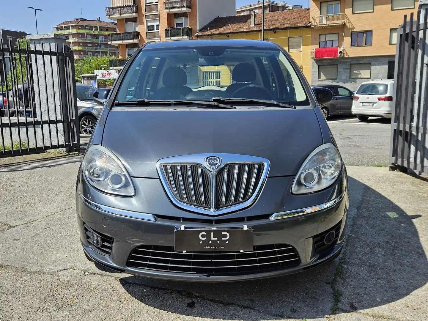 Lancia MUSA Musa 1.4 16v Grau - 2