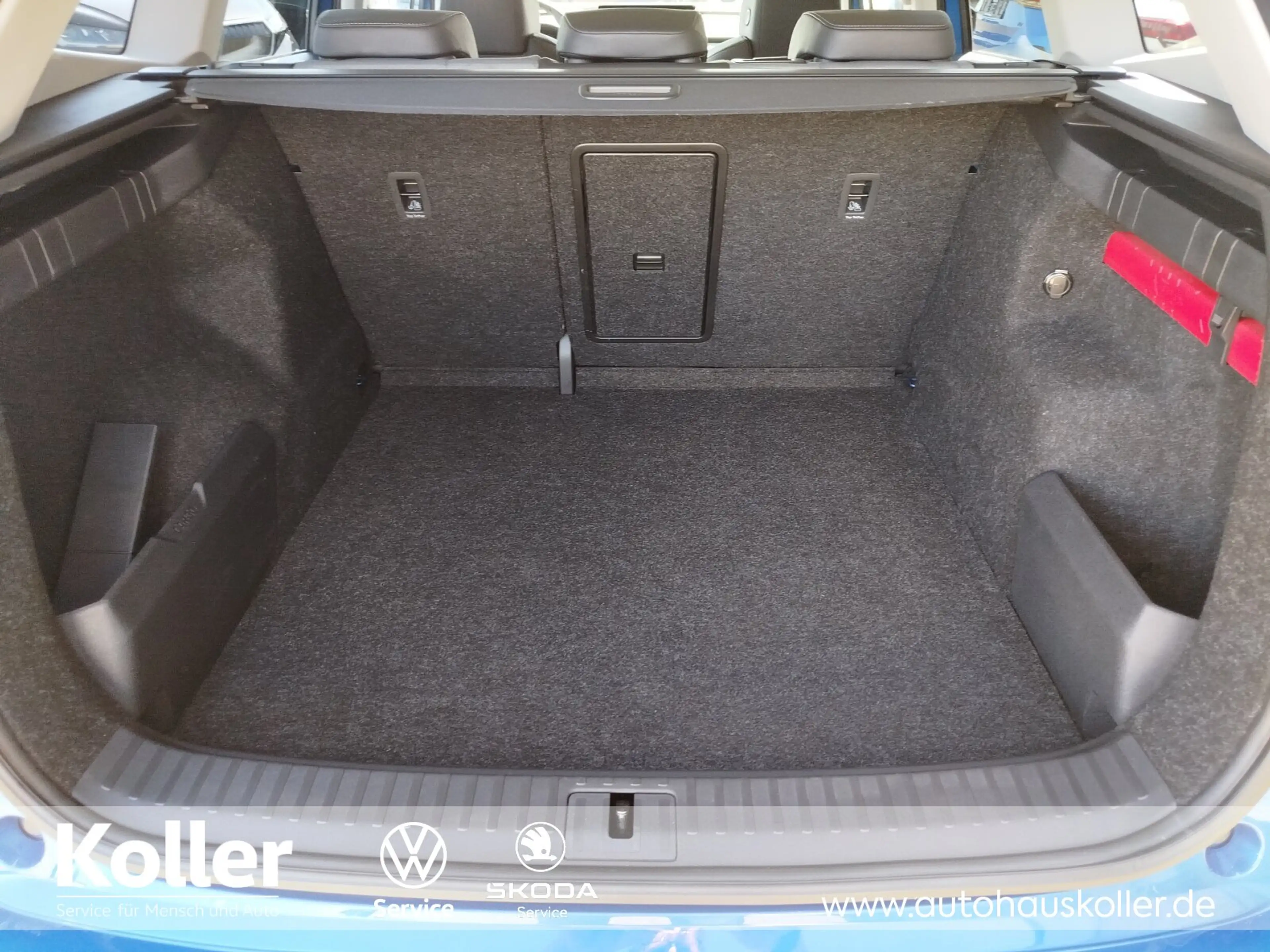 Skoda Enyaq Enyaq iV 60 Loft el.HK MatrixLED TParken ACC SHZ — photo 8