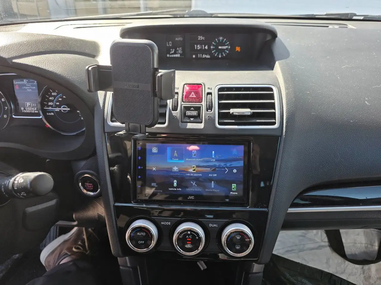 Subaru Forester снимка Subaru Forester