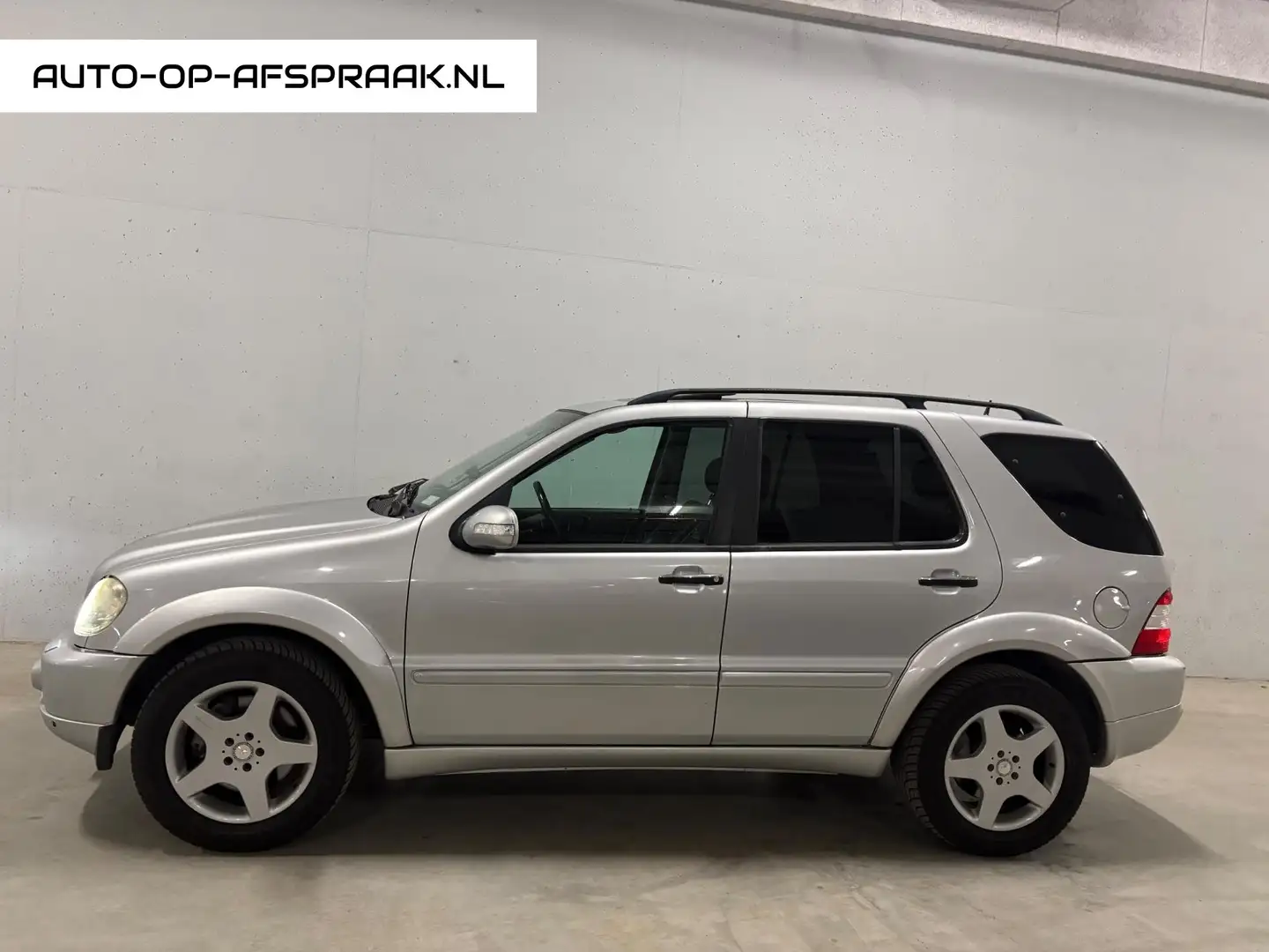 Mercedes-Benz ML 55 AMG M-klasse BTW 21% AMG Youngtimer Gris - 1