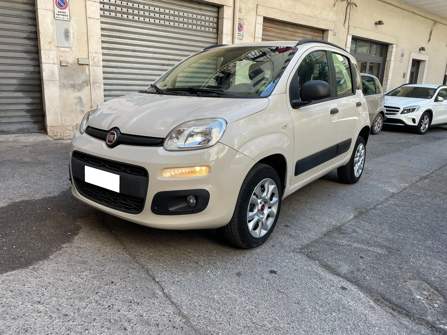 Fiat Panda Panda 0.9 t.air t. natural power Lounge 80cv Beige - 1
