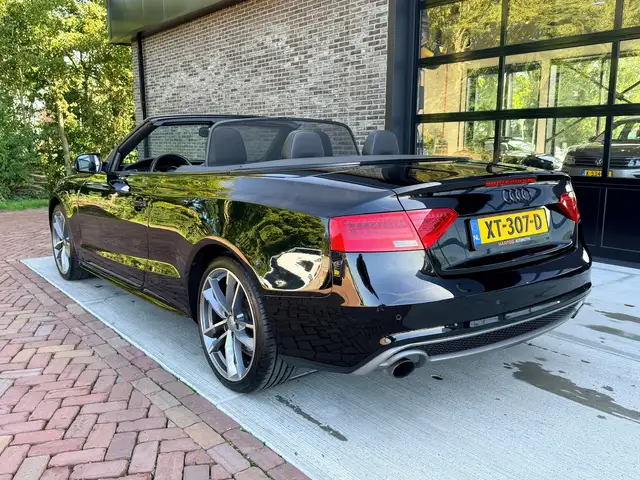 Audi A5 view 11