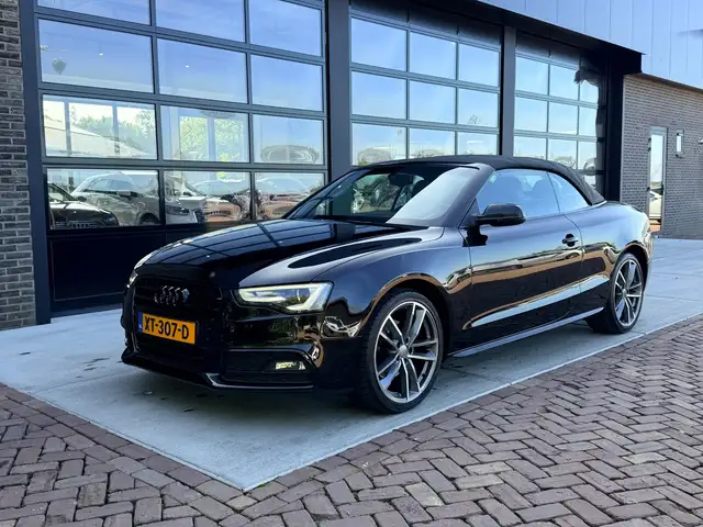 Audi A5 view 2