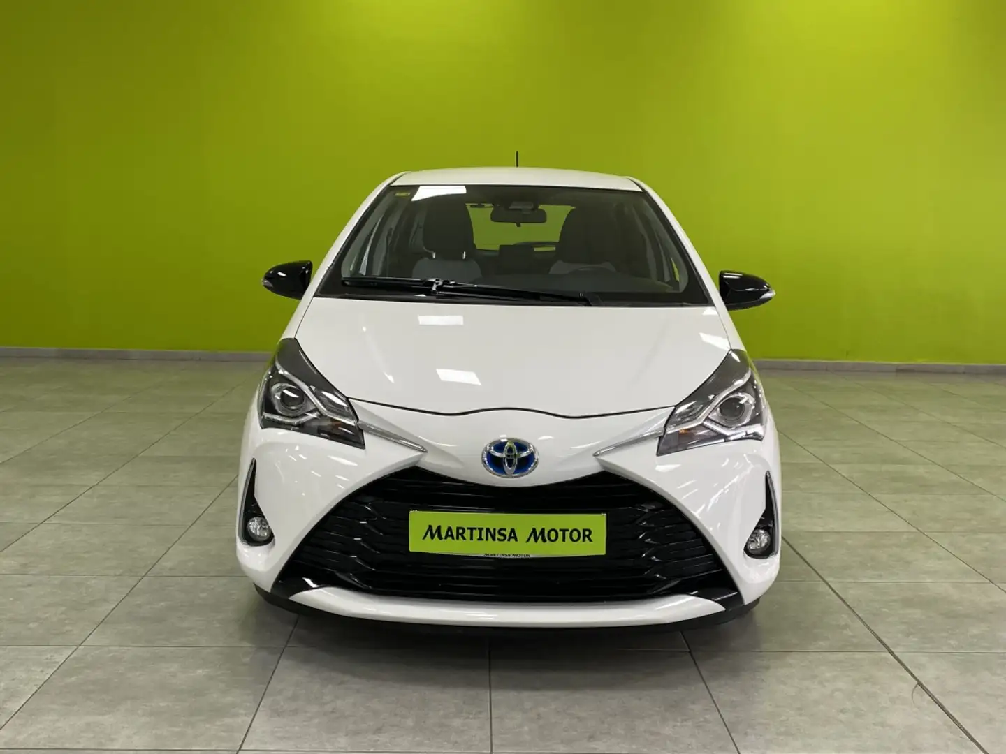 Toyota Yaris 100H 1.5 Active Blanco - 2