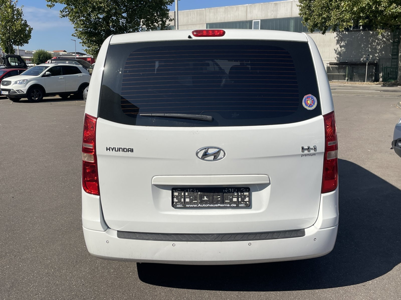 Hyundai H-1 2.5 CRDI Travel Premium 8 Sitzer Klima Shz — photo 6