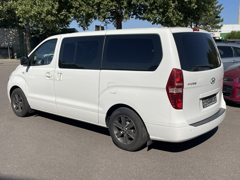Hyundai H-1 2.5 CRDI Travel Premium 8 Sitzer Klima Shz — photo 7