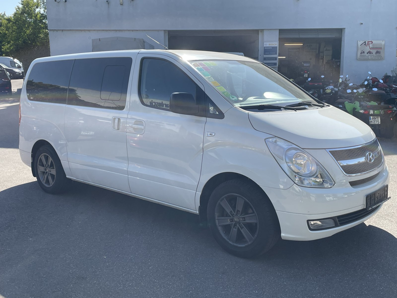 Hyundai H-1 2.5 CRDI Travel Premium 8 Sitzer Klima Shz — photo 9